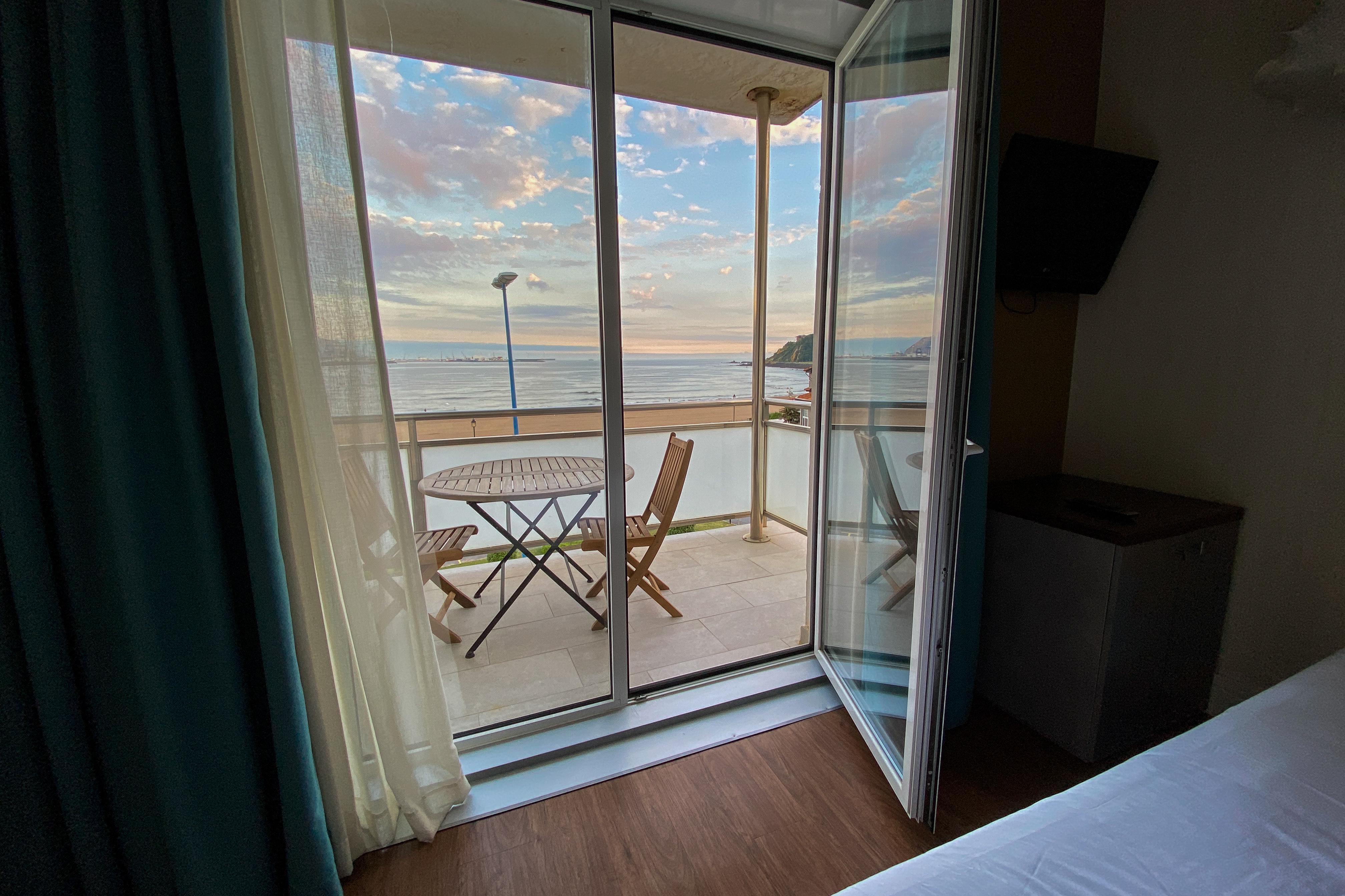 Petit Palace Tamarises Getxo Zewnętrze zdjęcie